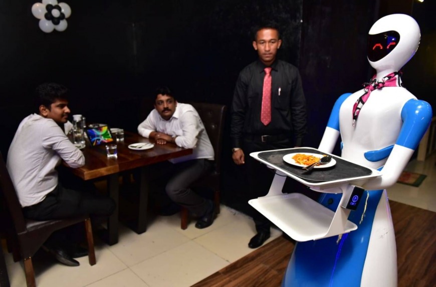 Robot restaurants in India Robot restaurants in India